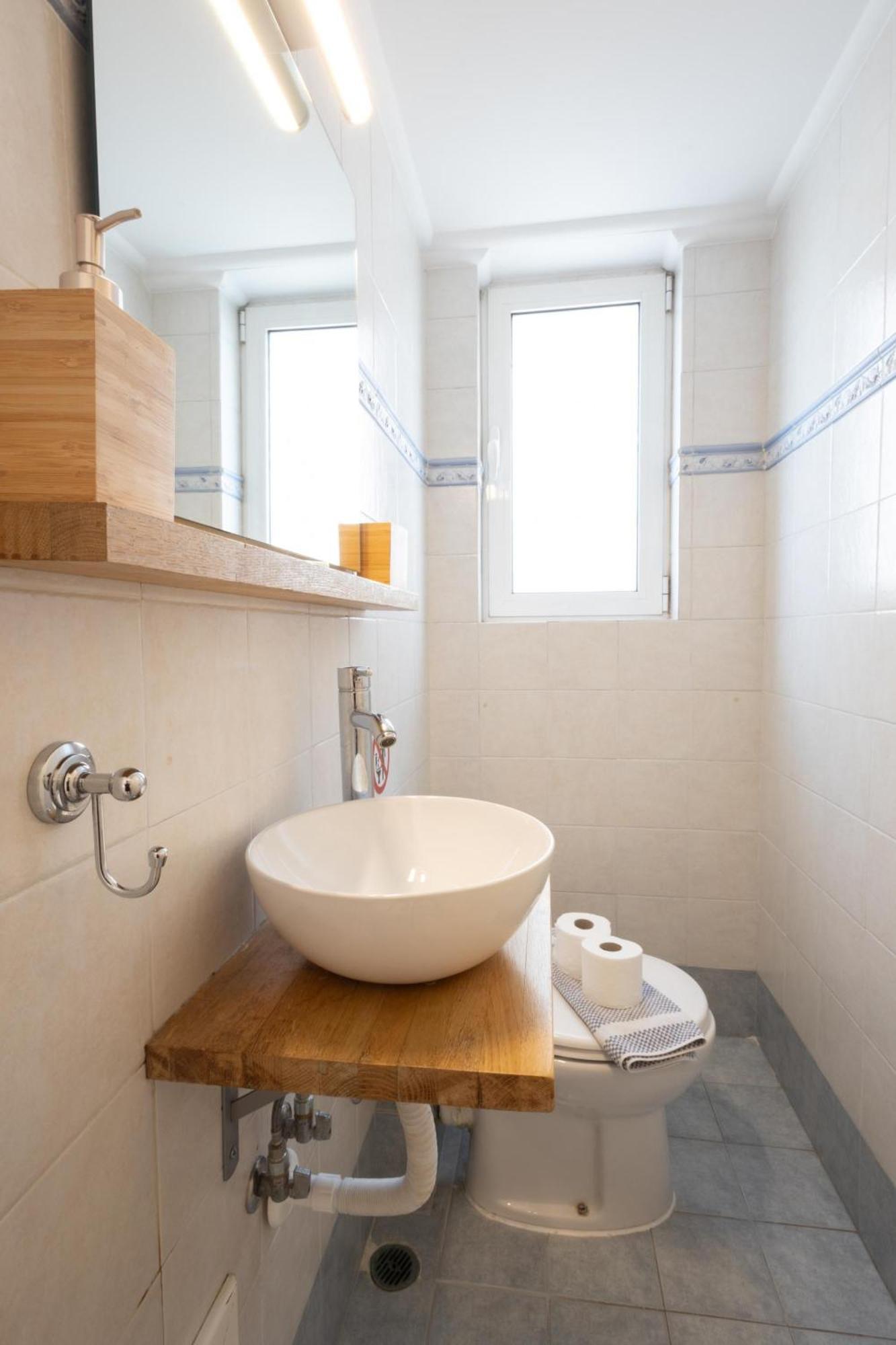 Luxury And Spacious Apt For 6 Guests Atene Esterno foto