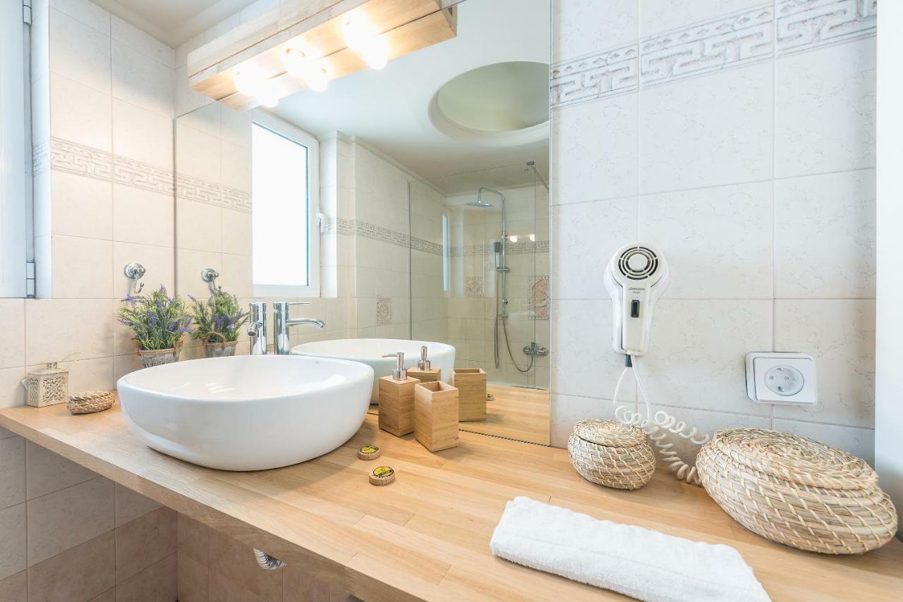 Luxury And Spacious Apt For 6 Guests Atene Esterno foto